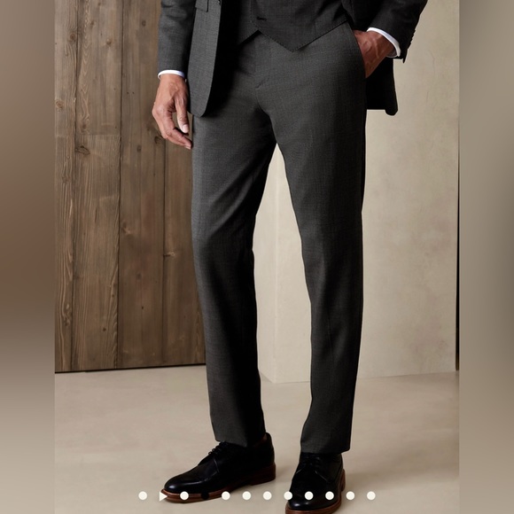 Banana Republic | Signature Italian Nailhead Suit Pants in Gray | 36R - Picture 1 of 6